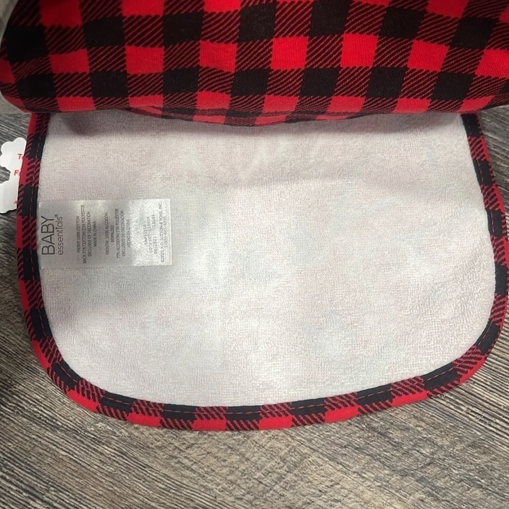 Baby’s bibs set